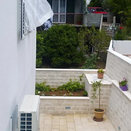 Gordana Jelicic Apartment Hvar Town